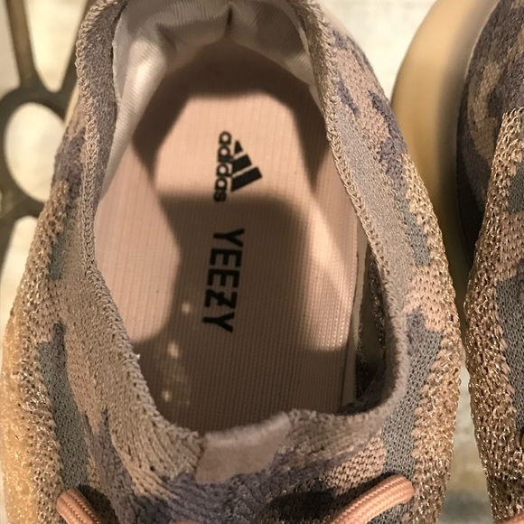 Yeezy mist 380 - Picture 3 of 4